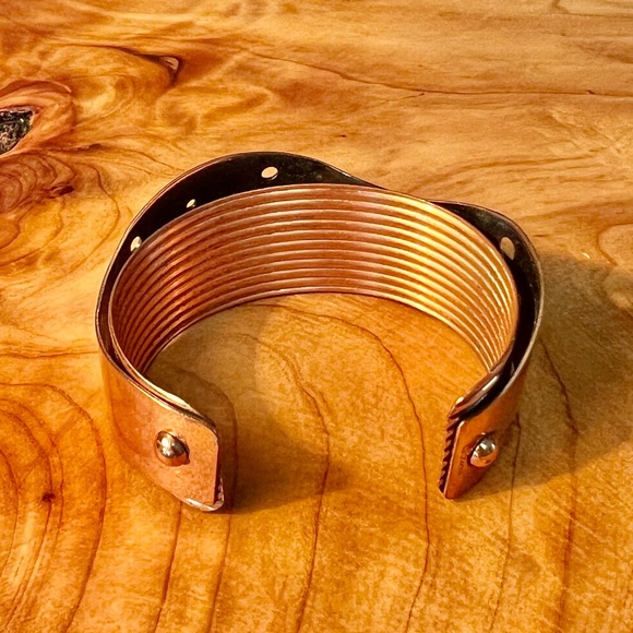 VINTAGE ~Copper Cuff Bracelet - Picture 3 of 8